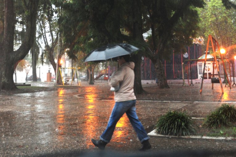 Se viene Santa Rosa y pronostican una tormenta con abundantes lluvias par el sábado