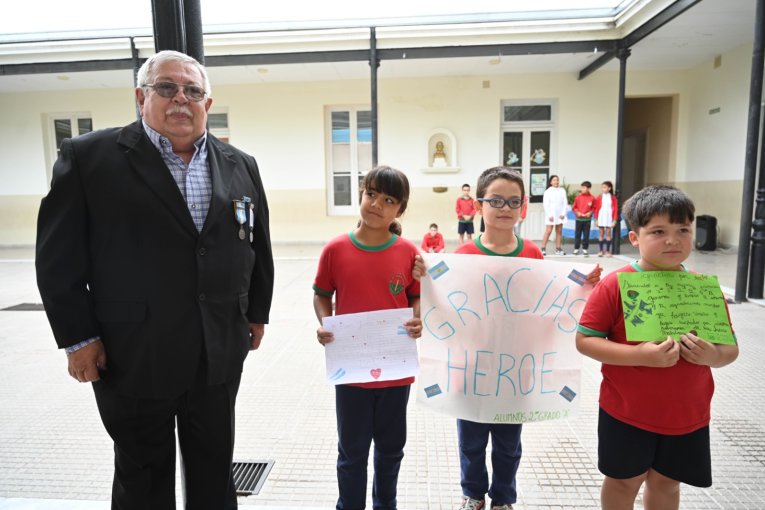 Invitan a las escuelas a participar del proyecto educativo “Pensar Malvinas 2025”