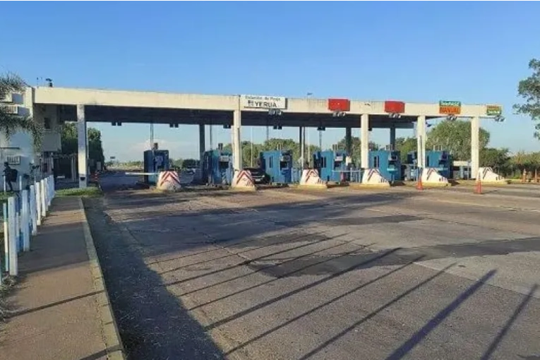 Caminos Río Uruguay presiona con 500 despidos tras quedarse sin la concesión