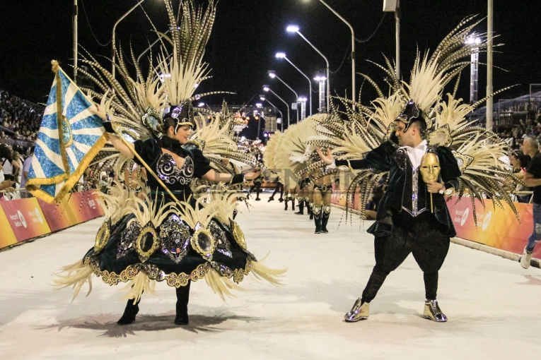 Papelitos volvi&oacute; a demostrar que quiere quedarse con la cuarta copa al hilo