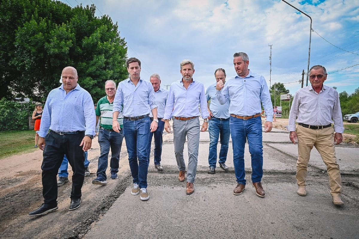 Frigerio garantizó que se continuarán licitando Frigerio garantizó que se continuarán licitando