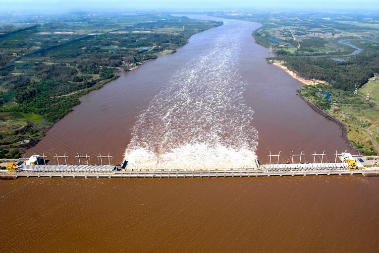 Salto Grande: El intendente de Federación rechazó la inclusión de Gualeguaychú en el reparto de excedentes