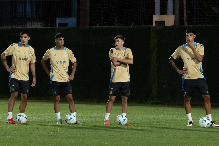 Argentina juega ante Chile en el Hexagonal Final por el Sudamericano Sub 20