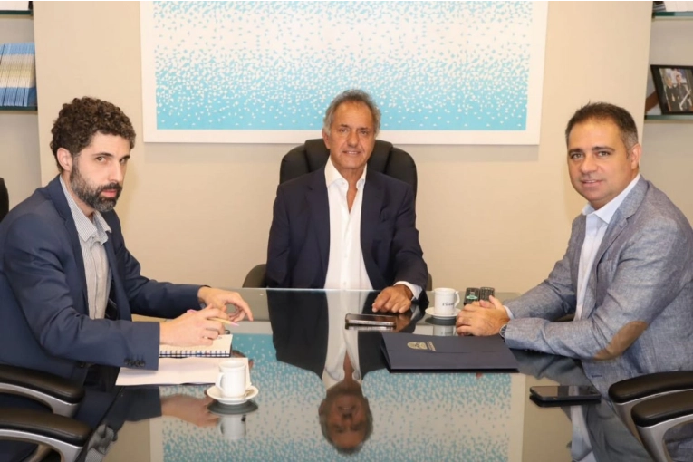 Davico y Scioli avanzan en proyectos turísticos y ambientales para Gualeguaychú