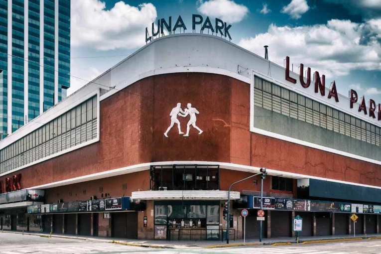 Esc&aacute;ndalo por la aprobaci&oacute;n express del proyecto para demoler el Luna Park