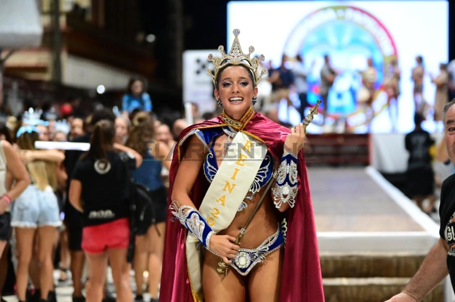 Sofía recibió la corona y tres días después hubo marcha atrás