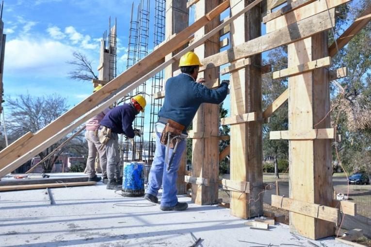 La construcción no para de caer: se desplomó 1,3% en enero