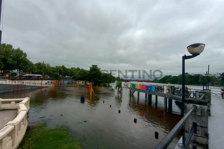 Repunte del río: el Municipio advirtió a prestadores y vecinos de la Península