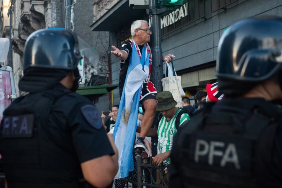 Carlos Dablowsky  es el compañero de Daniel