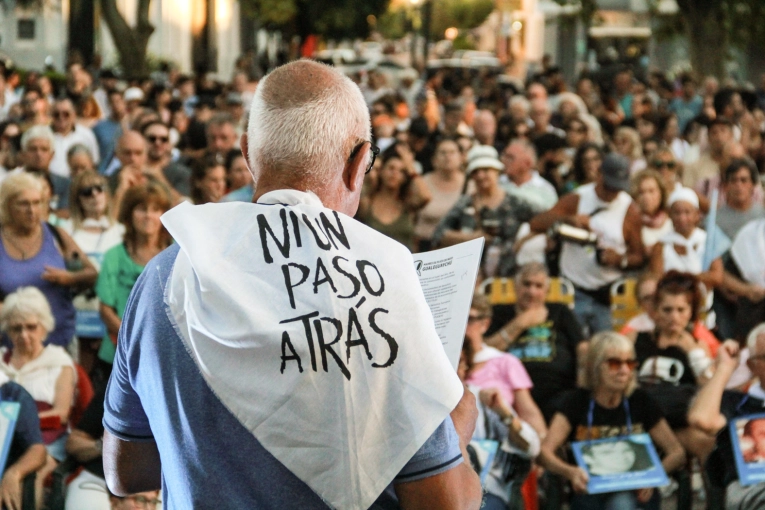 Bordado de pa&ntilde;uelos, caravana n&aacute;utica, marcha y charla debate: las actividades de cara al 24M