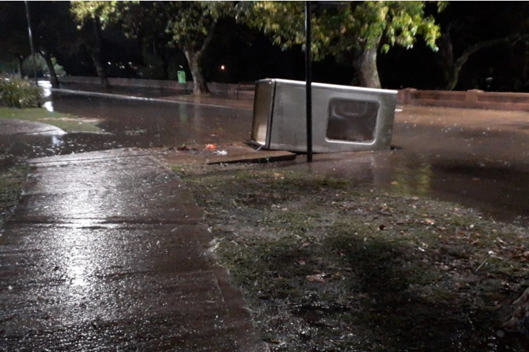 El temporal ocasionó algunos inconvenientes en la ciudad
