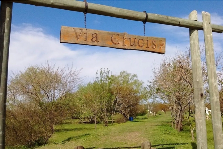 Comenzó la puesta a punto del Vía Crucis del Parque Unzué