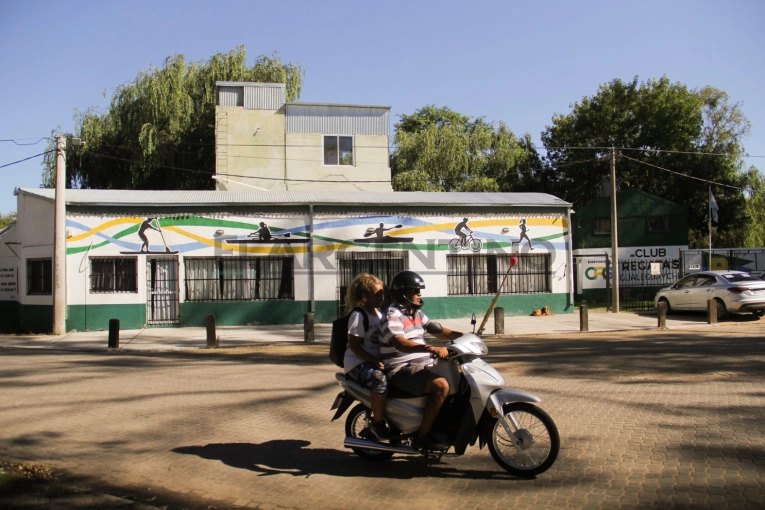 El PJ volvió a presentar el proyecto para subsidiar a los clubes que sufren las inundaciones