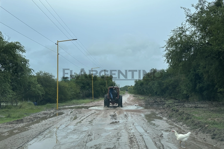 Vecinos del barrio Vicoer 30 viviendas, aislados por la lluvia y las "malas construcciones"