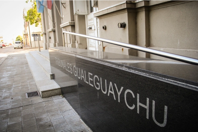 Un jurado lo encontró culpable por abusar de su sobrina y el juez lo condenó a 9 años