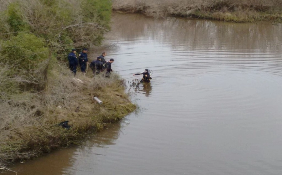 La b&uacute;squeda de Susana en el arroyo