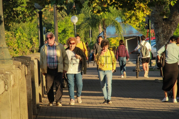 Viernes “día no laborable”: ¿Qué lo diferencia del feriado y cómo se debe pagar?