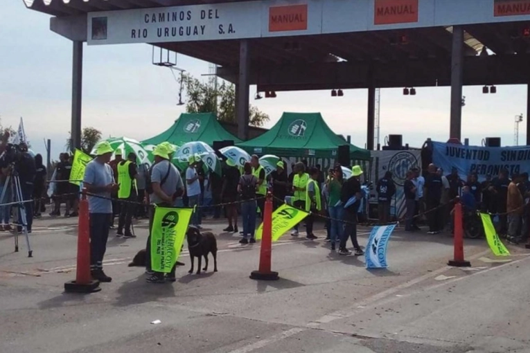 Caminos del Río Uruguay fue declarada en quiebra y cerraron sus oficinas