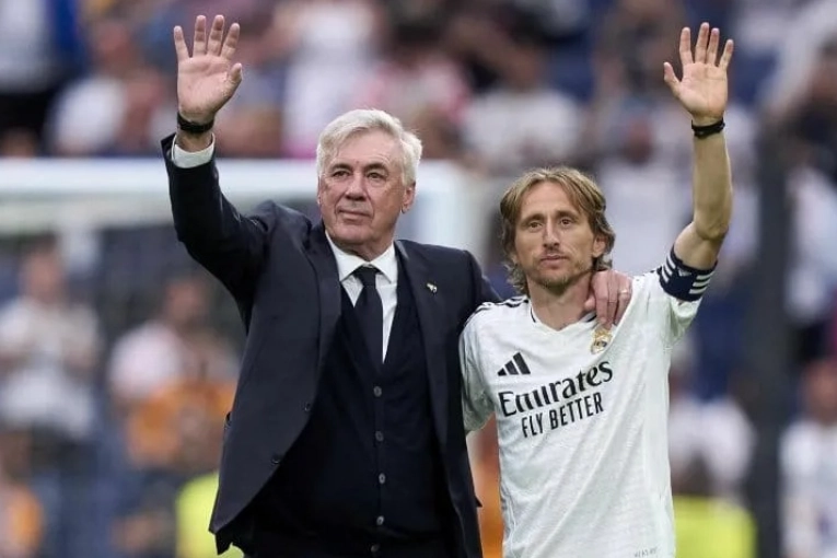 Victoria y emotiva despedida de Real Madrid para Modric y Ancelotti