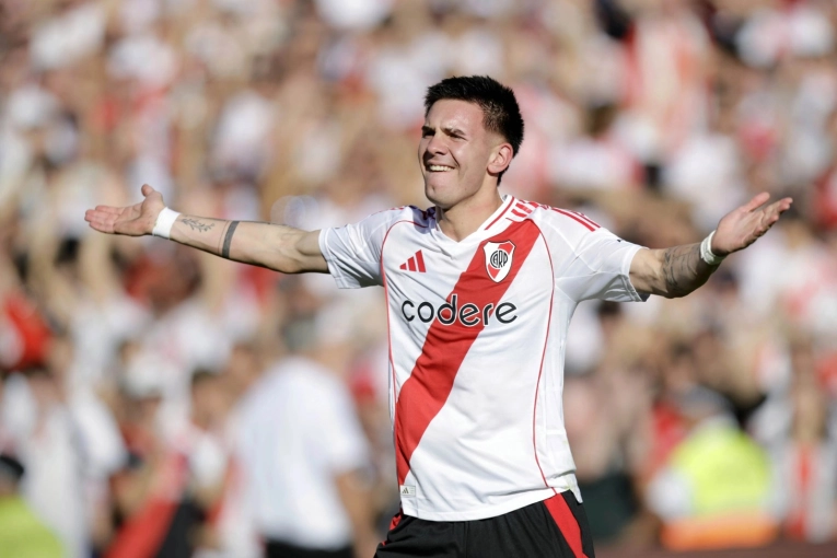 River se puso firme: si el Madrid quiere en agosto a Mastantuono, tiene que pagar la cláusula de salida