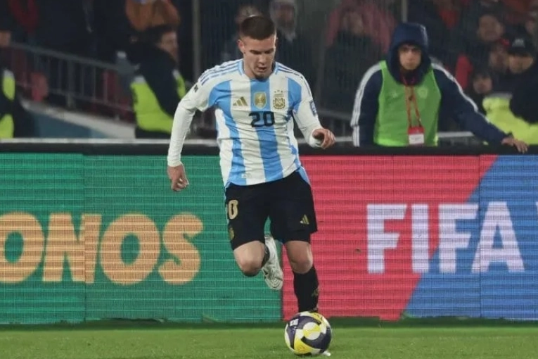 El posteo de Mastantuono tras su histórico debut en la Selección Argentina: "Día inolvidable"