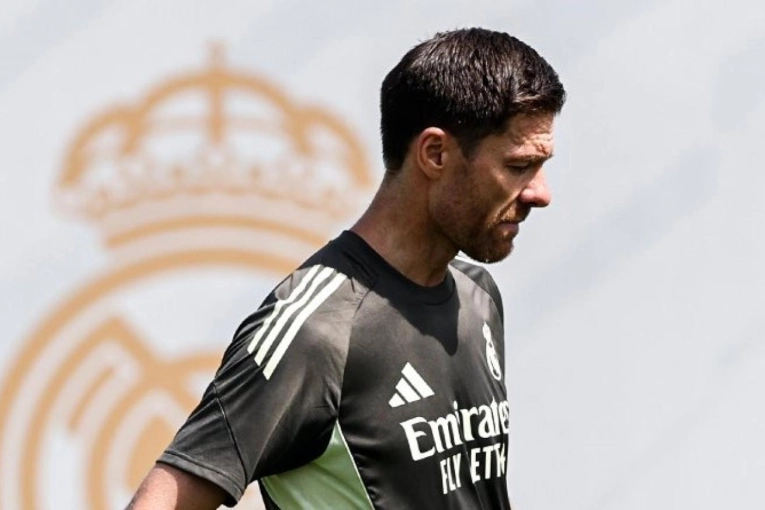 El Real Madrid dio comienzo a la era Xabi Alonso, el nuevo DT de Mastantuono