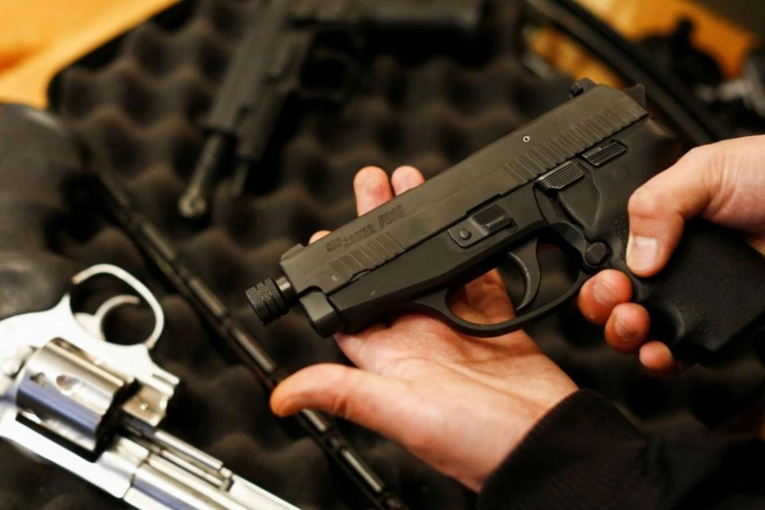 ANMAC flexibiliza regulaciones y autoriza armas semiautomáticas en actividades deportivas