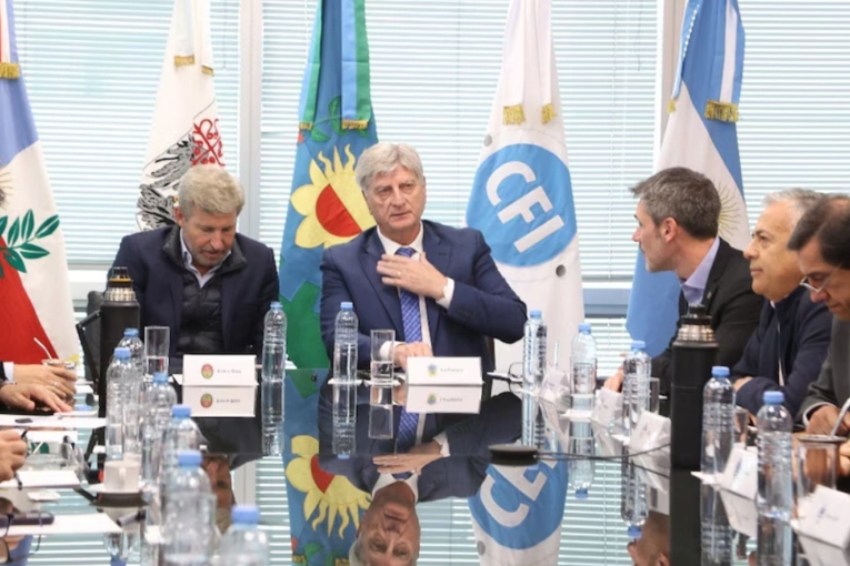 El Gobierno les presentó a las provincias su contrapropuesta por la recaudación