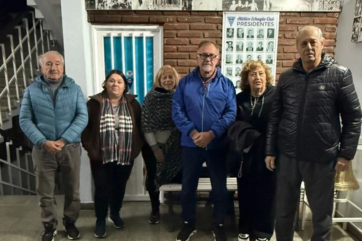 Anuncio formal de la venta de la plaza en la Liga