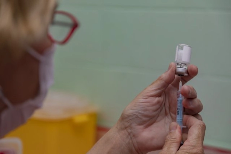 Vacunarse en invierno: la clave para prevenir enfermedades respiratorias