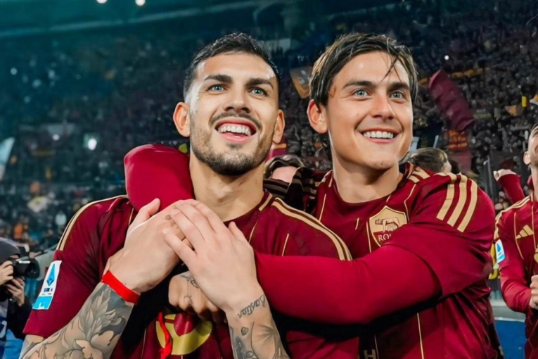 Paredes resolvió su salida de Roma y viaja a Argentina para ser refuerzo de Boca