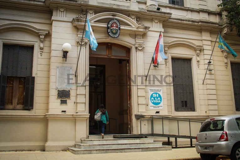 Desde ATE denuncian “violación a la intimidad” y “persecución” hacia trabajadores municipales