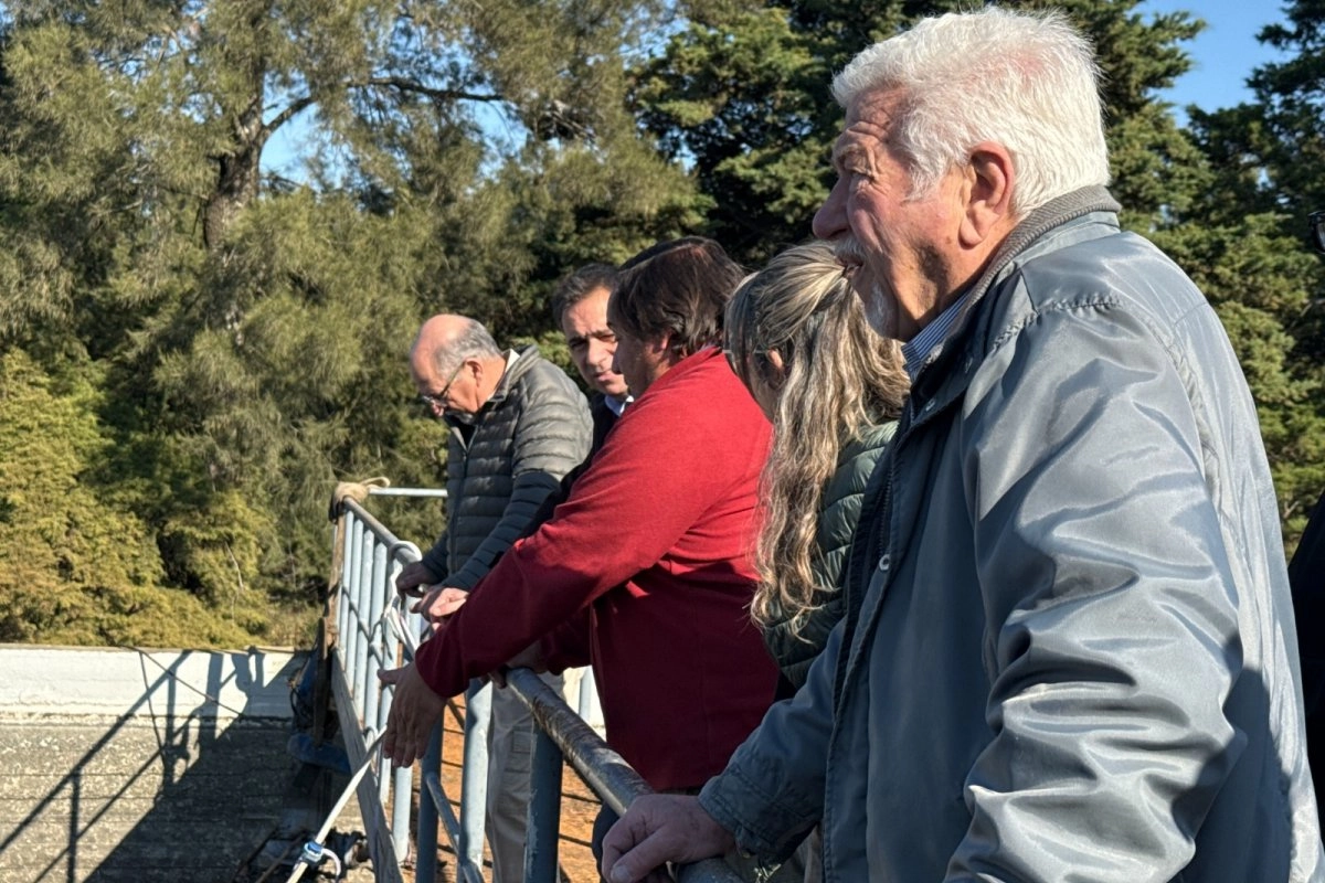 Davico junto a Thomy Fogg y ambientalistas