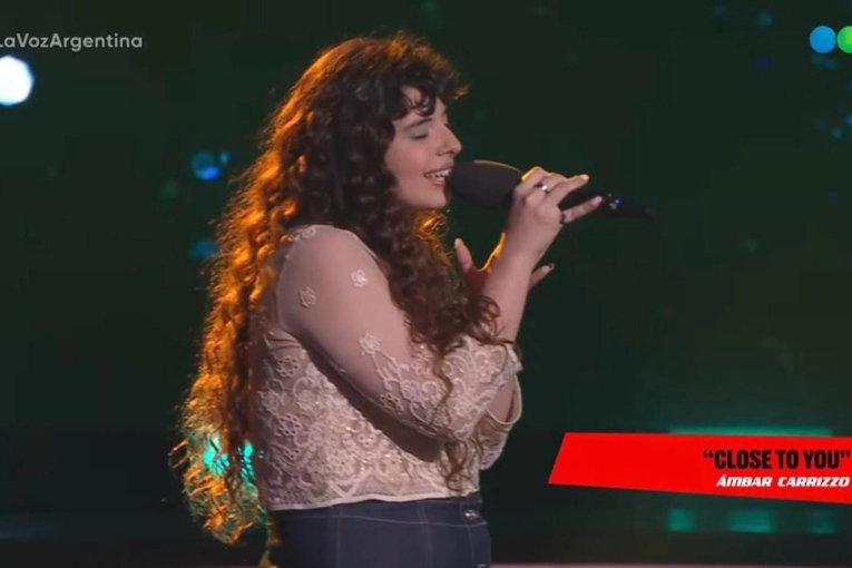 Ámbar Carrizzo brilló en La Voz y vive un sueño hecho canción: “No lo podía creer”