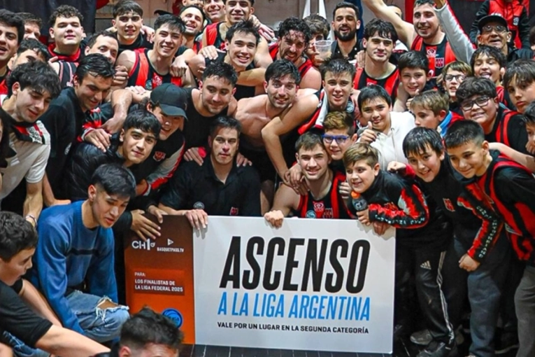 Central Entrerriano aplastó a Pérfora y logró el ansiado ascenso a la Liga Argentina