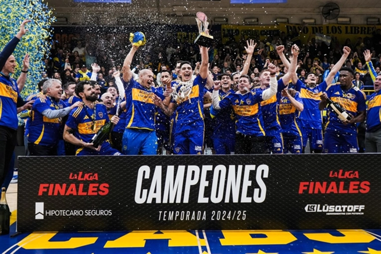 Sebastián Vega volvió a consagrarse campeón de la Liga Nacional con Boca Juniors