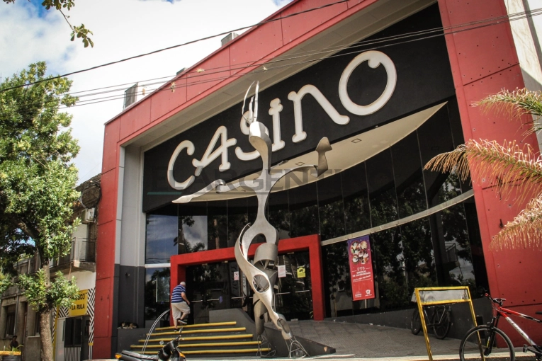 Crisis en el Casino: Despidieron a 40 empleados y aseguran que no pagaron las indemnizaciones