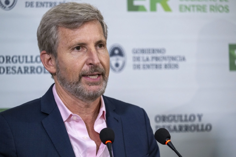 Frigerio destacó la sanción del proyecto que autoriza al Gobierno a tomar deuda