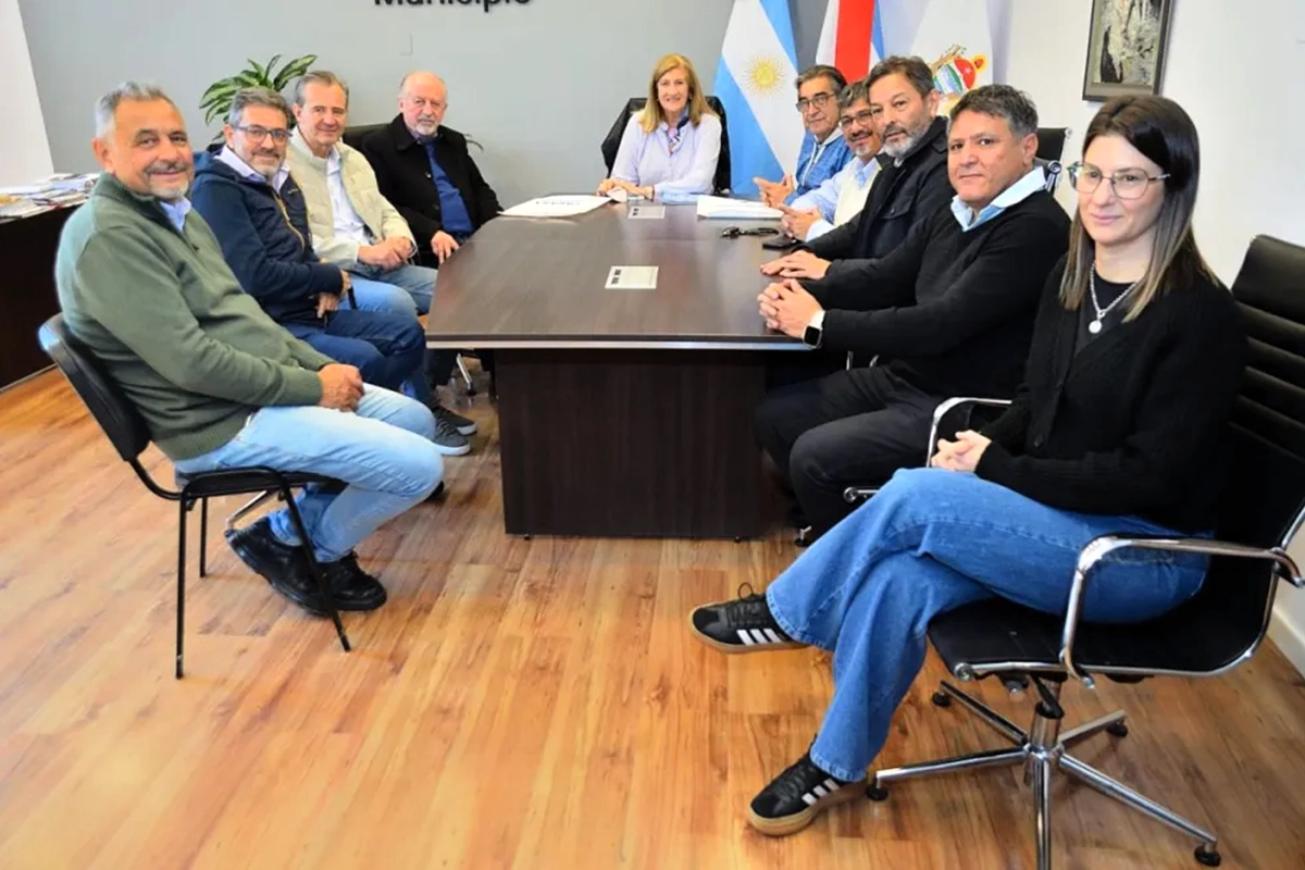 Reuni&oacute;n en Paran&aacute; encabezada por Rosario Romero