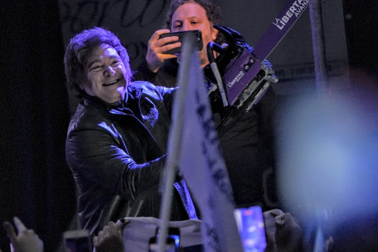 Javier Milei lanzó la campaña bonaerense y cargó contra Axel Kicillof