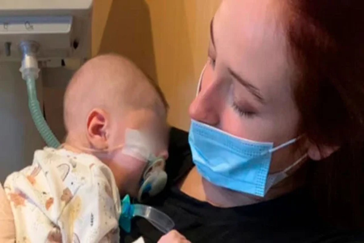 Giovanni, el beb&eacute; se recupera "de a poquito"