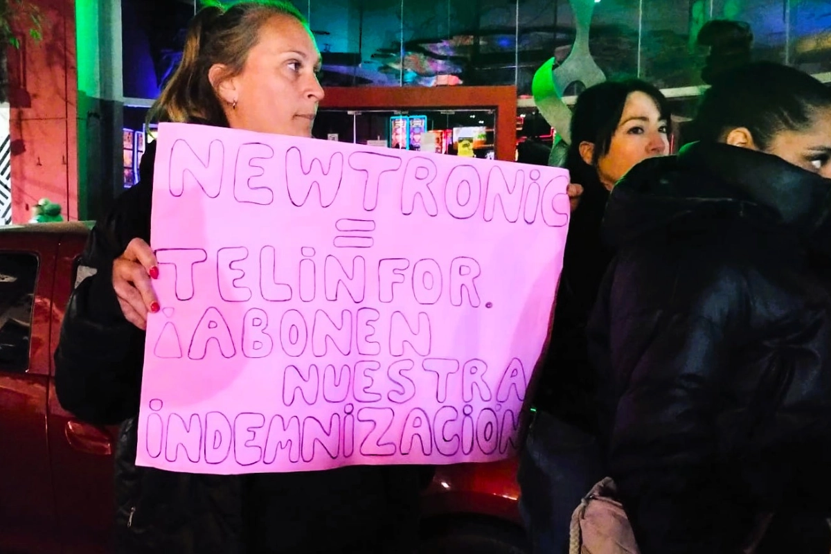 Reclaman por sus derechos laborales