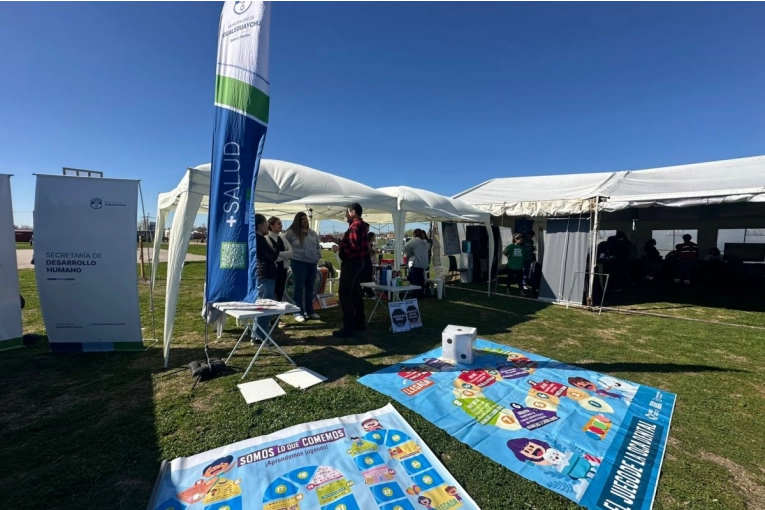 Salud municipal participó con un stand de vacunación y VIH en “Entre Ríos con Vos”