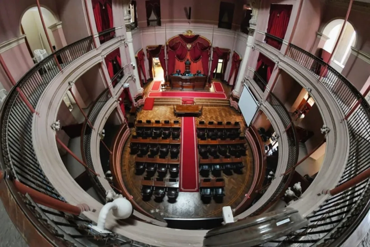 Diputados define el proyecto de endeudamiento