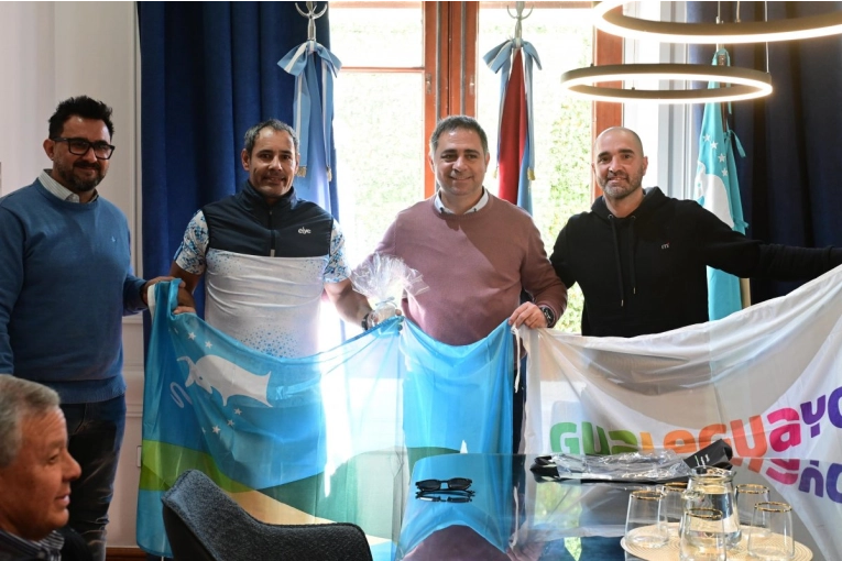 El Intendente despidi&oacute; a Roberto &ldquo;Tito&rdquo; Palacios rumbo al Mundial de Canotaje en Hungr&iacute;a