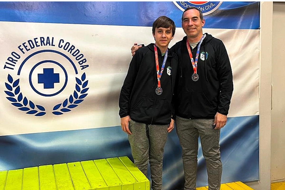 Hern&aacute;n y Juan Mart&iacute;n comparten podio