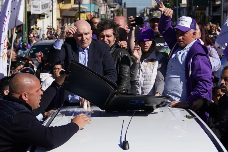 Milei habló sobre el escándalo en ANDIS: "¿Si vos te podés quedar con el 100% por qué te vas a quedar con el 3%?"