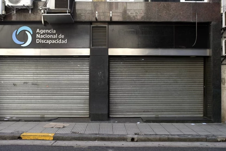 El Gobierno suspendi&oacute; las bajas de las pensiones mientras dure la auditor&iacute;a en ANDIS