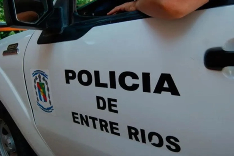Una mujer termin&oacute; detenida tras amenazar a una vecina y agredir a la Polic&iacute;a