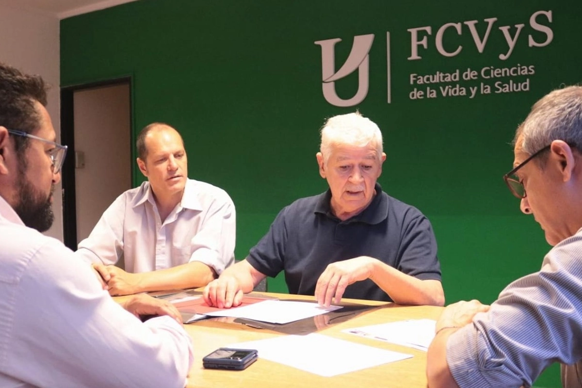 Reuni&oacute;n entre la Federaci&oacute;n Entrerriana de Clubes